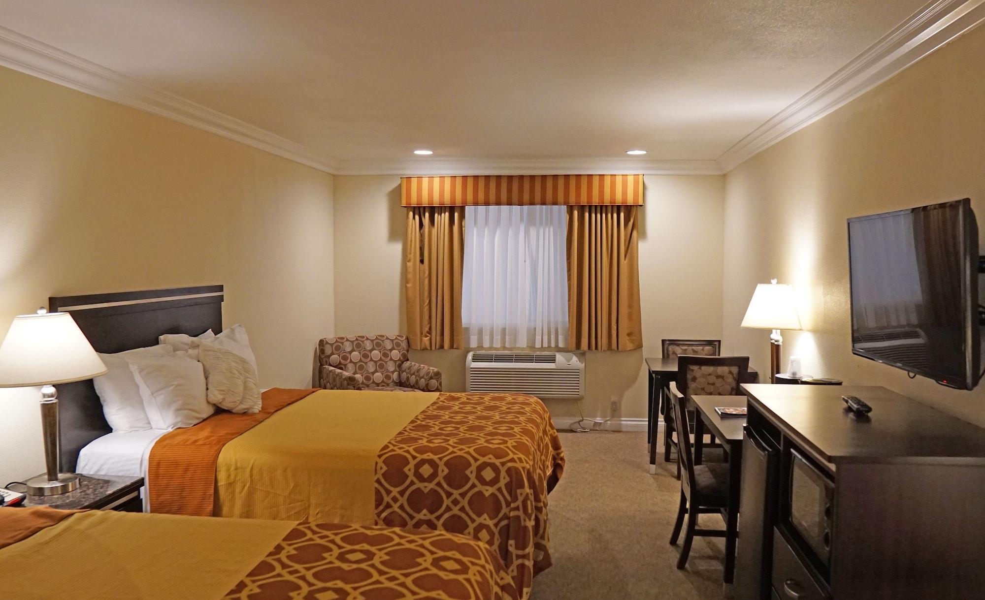 Ocean Surf & 3* Huntington Beach