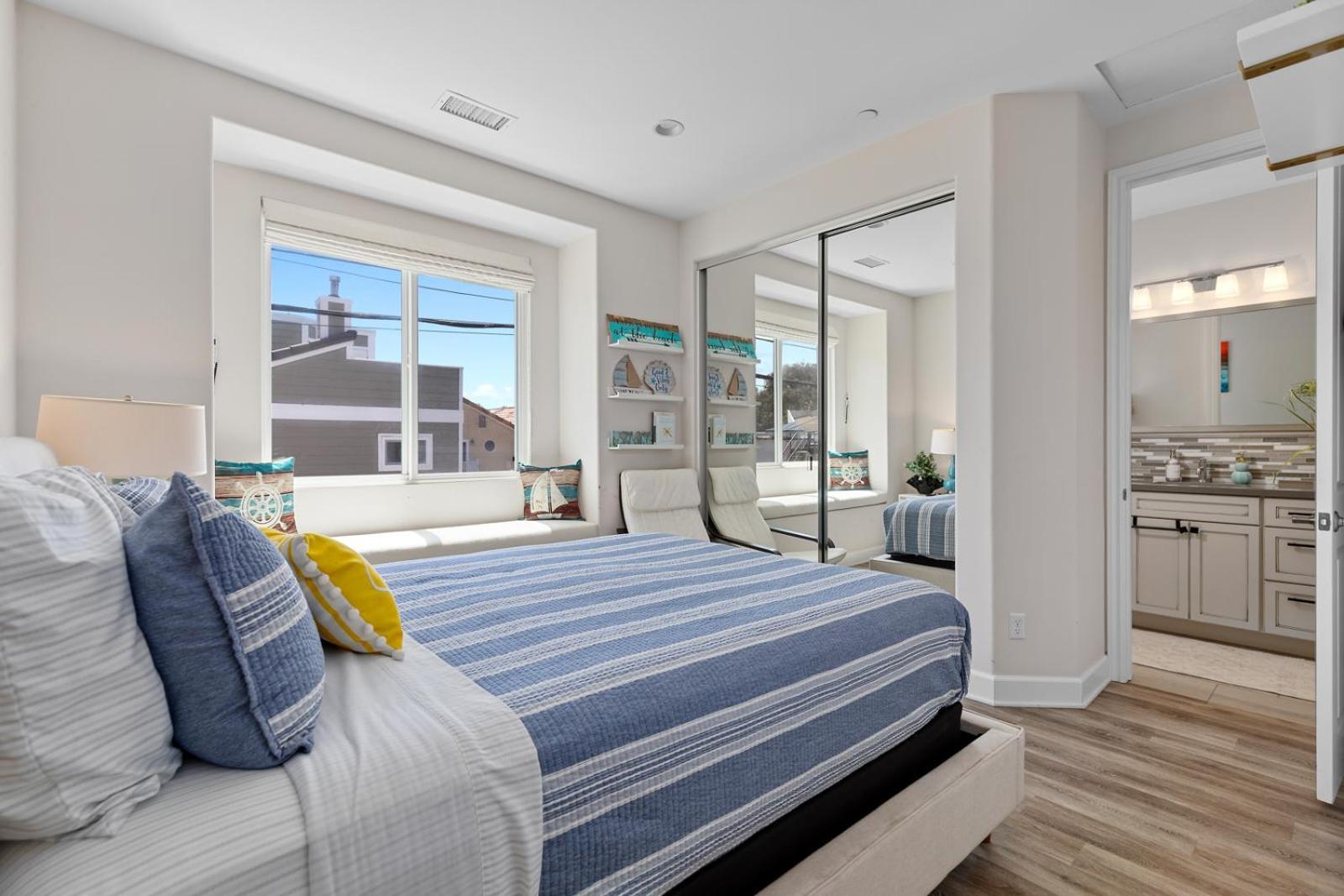 New Luxurious Huntington Beach