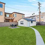 House! Backyard Includes All Beach Essentials