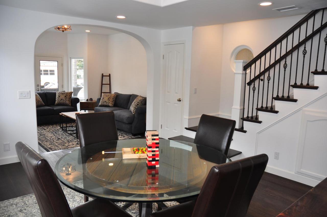 The White House With Spa, Bikes And Steps To The And Down Town Main Street Shops And Dining * Huntington Beach